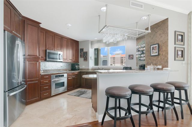 450 KNIGHTS RUN AVENUE 1501, Tampa, FL 33602