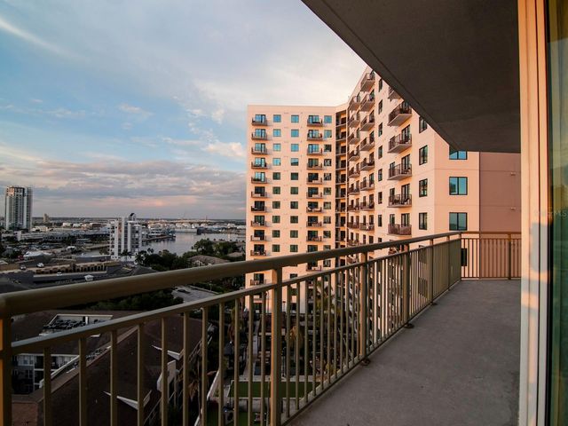450 KNIGHTS RUN AVENUE 1501, Tampa, FL 33602