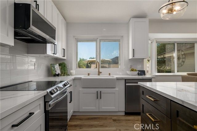 29915 Gulf Stream Drive, Canyon Lake, CA 92587