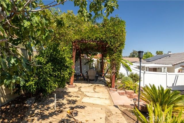 29915 Gulf Stream Drive, Canyon Lake, CA 92587