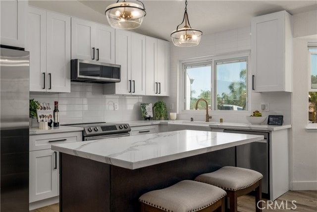 29915 Gulf Stream Drive, Canyon Lake, CA 92587