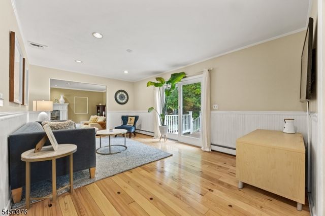 6 White Oak Ln, Montville Twp., NJ 07045