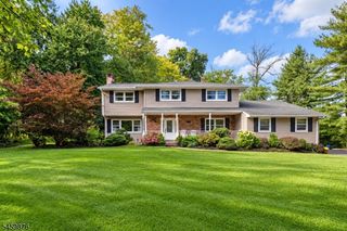 6 White Oak Ln, Montville Twp., NJ 07045