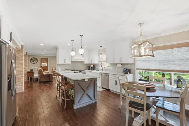 747 Timber Ln, Cookeville, TN 38501
