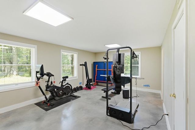747 Timber Ln, Cookeville, TN 38501