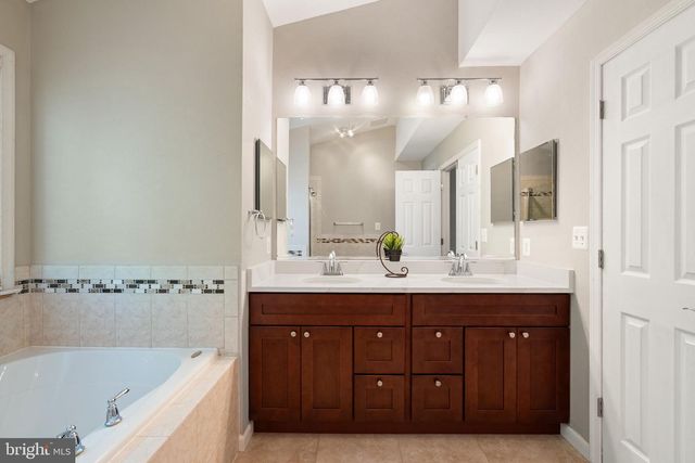 42848 CROSSBOW CT, Ashburn, VA 20147