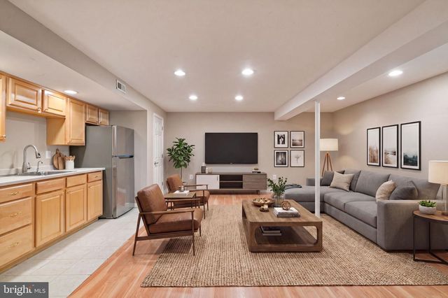 42848 CROSSBOW CT, Ashburn, VA 20147