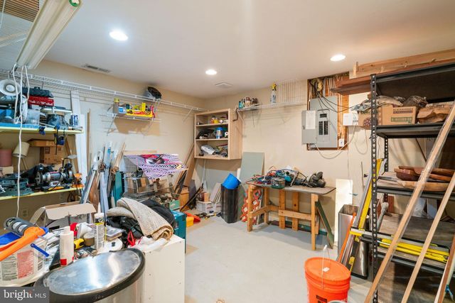 42848 CROSSBOW CT, Ashburn, VA 20147