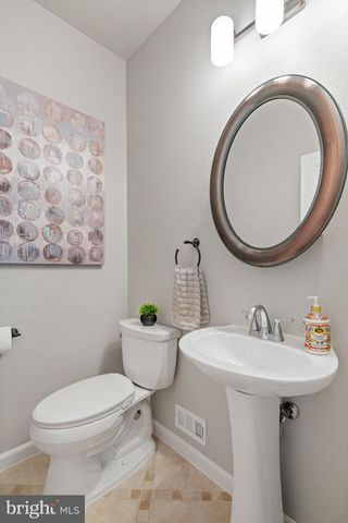 42848 CROSSBOW CT, Ashburn, VA 20147