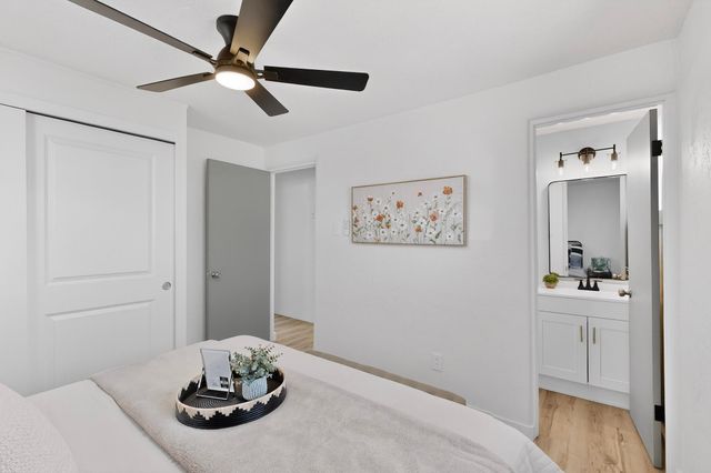 3419 E La Veta Drive NE, Albuquerque, NM 87110