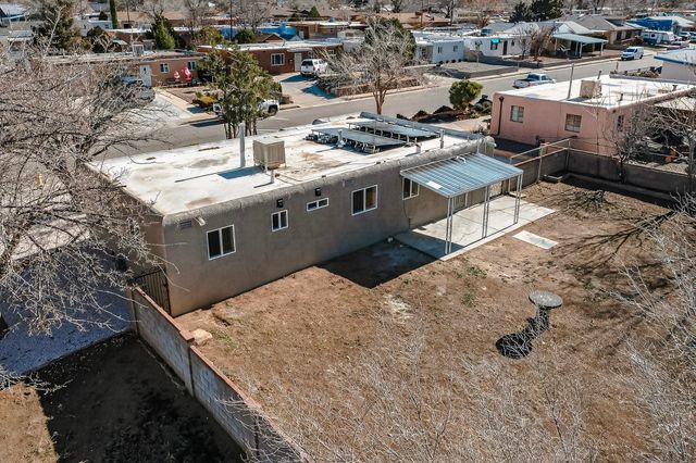 3419 E La Veta Drive NE, Albuquerque, NM 87110