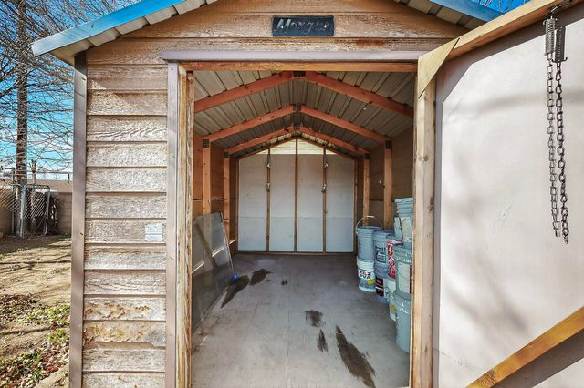 3419 E La Veta Drive NE, Albuquerque, NM 87110