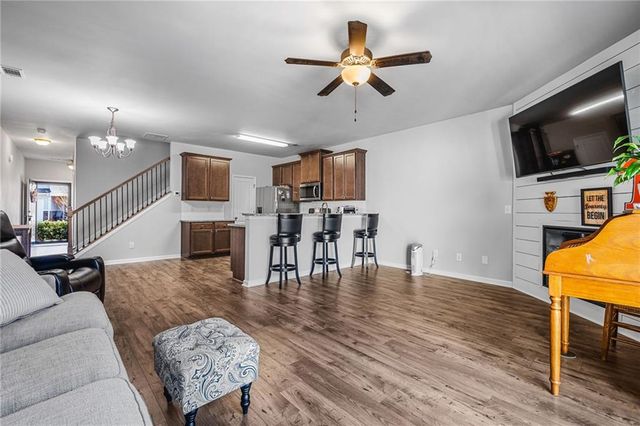 4765 Beacon Ridge Lane, Flowery Branch, GA 30542