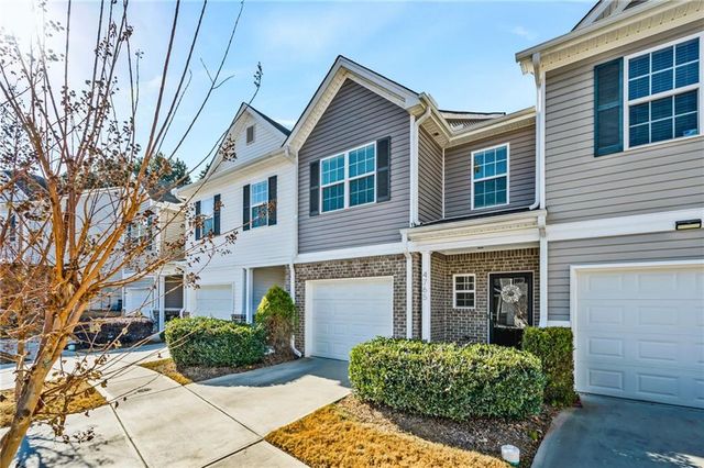 4765 Beacon Ridge Lane, Flowery Branch, GA 30542