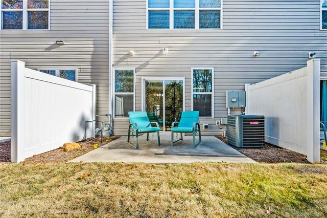 4765 Beacon Ridge Lane, Flowery Branch, GA 30542