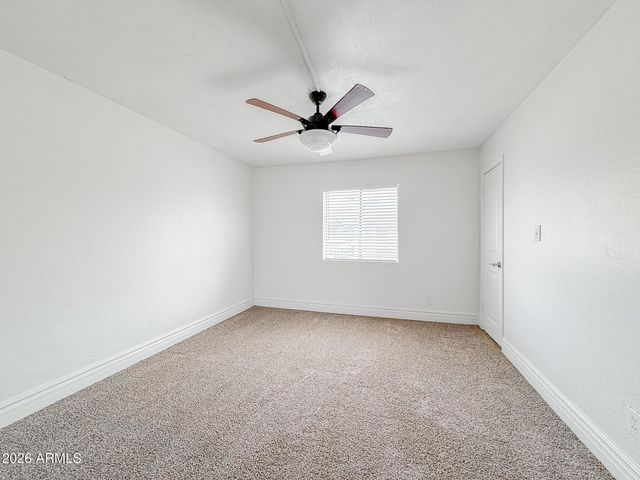 3825 E CAMELBACK Road 215, Phoenix, AZ 85018