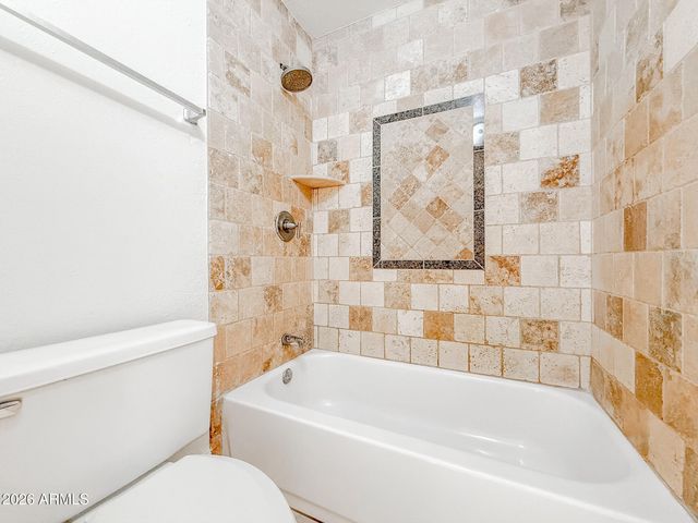3825 E CAMELBACK Road 215, Phoenix, AZ 85018