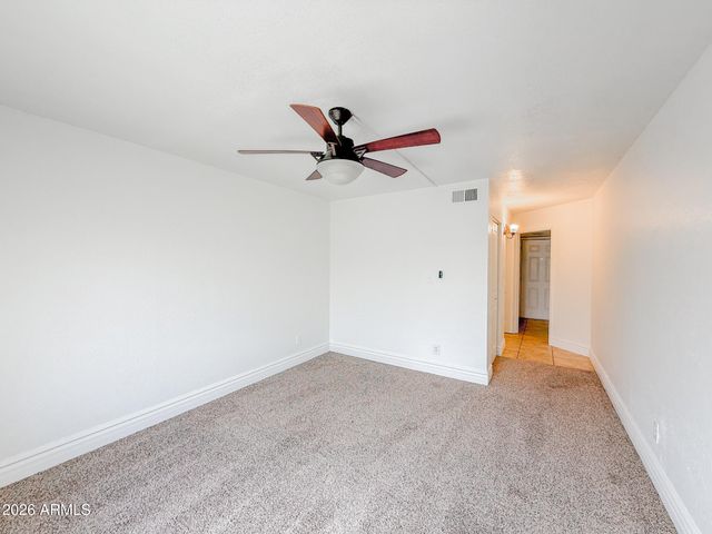 3825 E CAMELBACK Road 215, Phoenix, AZ 85018