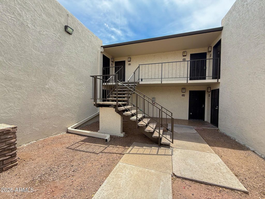 3825 E CAMELBACK Road 215, Phoenix, AZ 85018 — photo 3