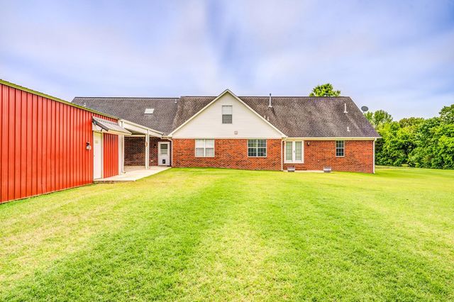 162 GOFORTH VETERANS MEM PKY, Brighton, TN 38011