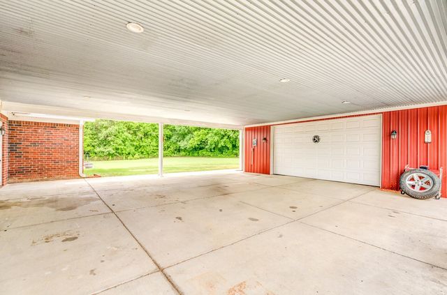 162 GOFORTH VETERANS MEM PKY, Brighton, TN 38011