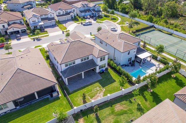 9242 HANGING VINE COURT, Orlando, FL 32836