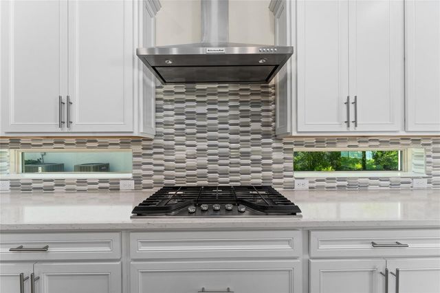 9242 HANGING VINE COURT, Orlando, FL 32836