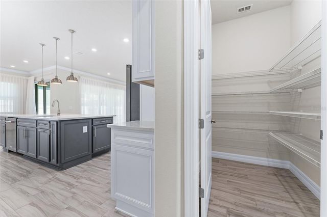 9242 HANGING VINE COURT, Orlando, FL 32836