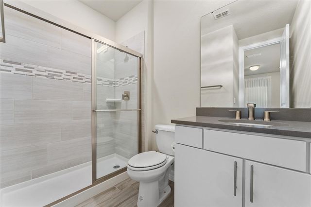 9242 HANGING VINE COURT, Orlando, FL 32836