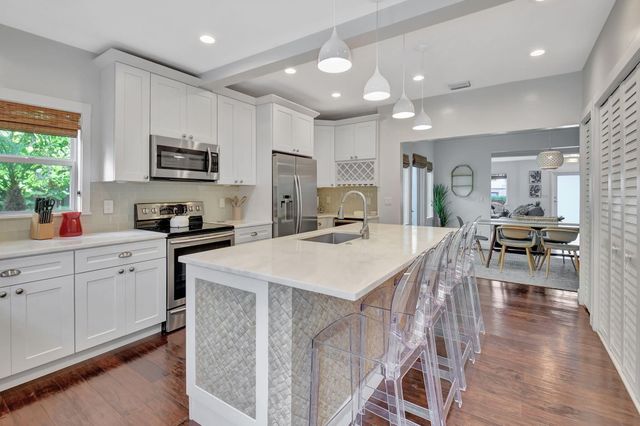 414 NE 7th Avenue, Delray Beach, FL 33483