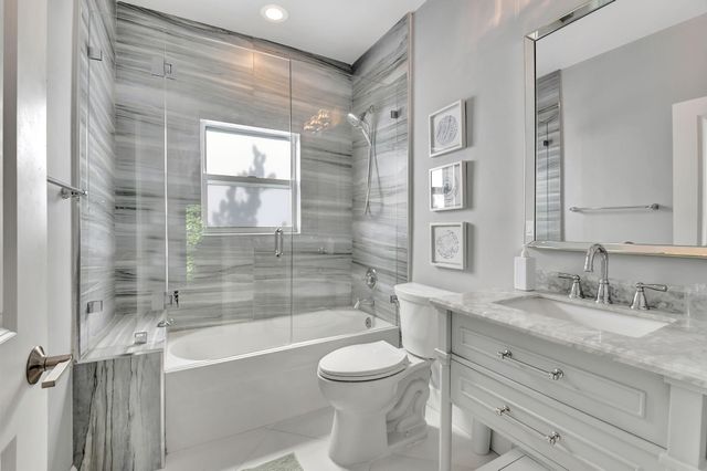 414 NE 7th Avenue, Delray Beach, FL 33483