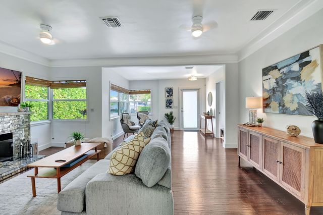 414 NE 7th Avenue, Delray Beach, FL 33483