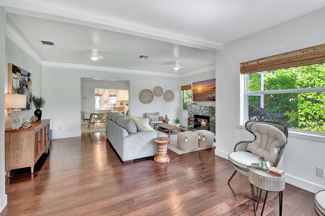 414 NE 7th Avenue, Delray Beach, FL 33483