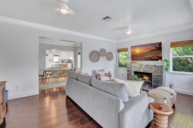 414 NE 7th Avenue, Delray Beach, FL 33483