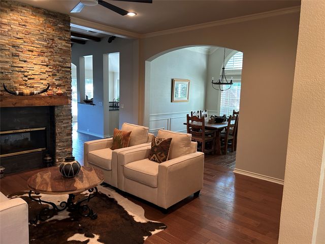 5900 Sandhill Circle, The Colony, TX 75056