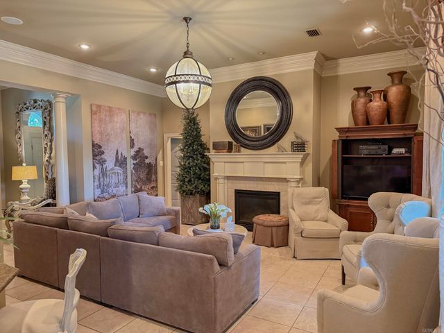 4435 Tree House Drive, Conway, AR 72034