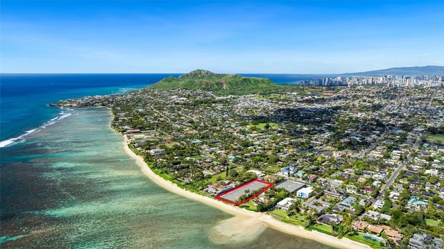 4767 Kahala Avenue B&D, Honolulu, HI 96816