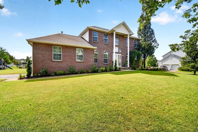 13 Cornelius Way, Franklin Twp., NJ 08873