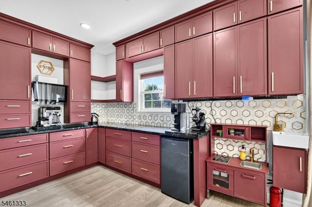 13 Cornelius Way, Franklin Twp., NJ 08873