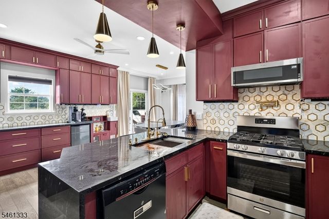 13 Cornelius Way, Franklin Twp., NJ 08873