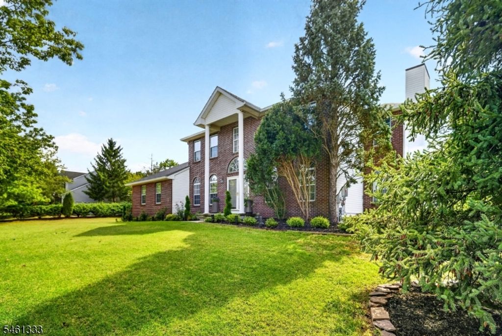 13 Cornelius Way, Franklin Twp., NJ 08873 — photo 3