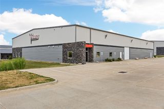 6200 N. Gateway Drive, Marion, IA 52302