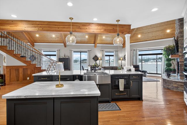 8161 Irish Mist, Cambridge Twp, MI 49265