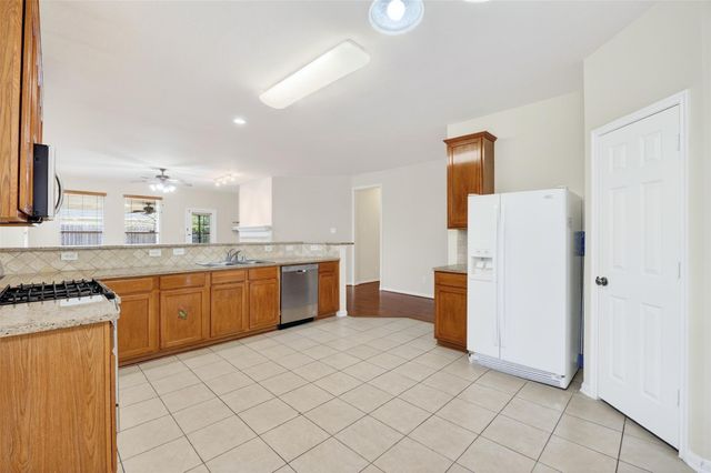 11630 Forest Wind Lane, Houston, TX 77066