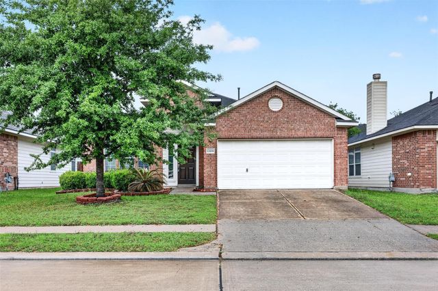 11630 Forest Wind Lane, Houston, TX 77066