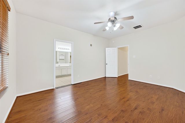 11630 Forest Wind Lane, Houston, TX 77066