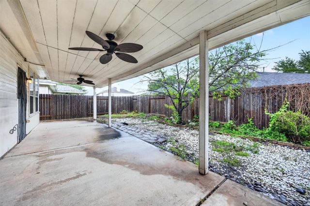 11630 Forest Wind Lane, Houston, TX 77066