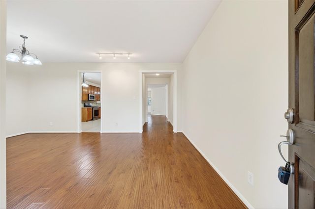 11630 Forest Wind Lane, Houston, TX 77066