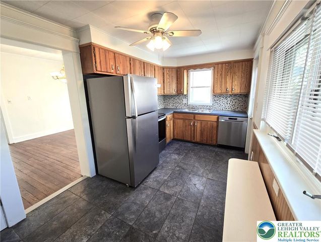 625 High Street, Bethlehem City, PA 18018