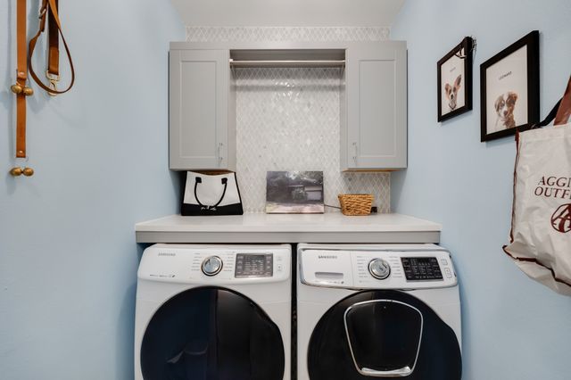 5029 Locke Avenue, Fort Worth, TX 76107